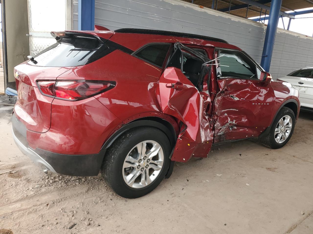 2019 Chevrolet Blazer - Image 3