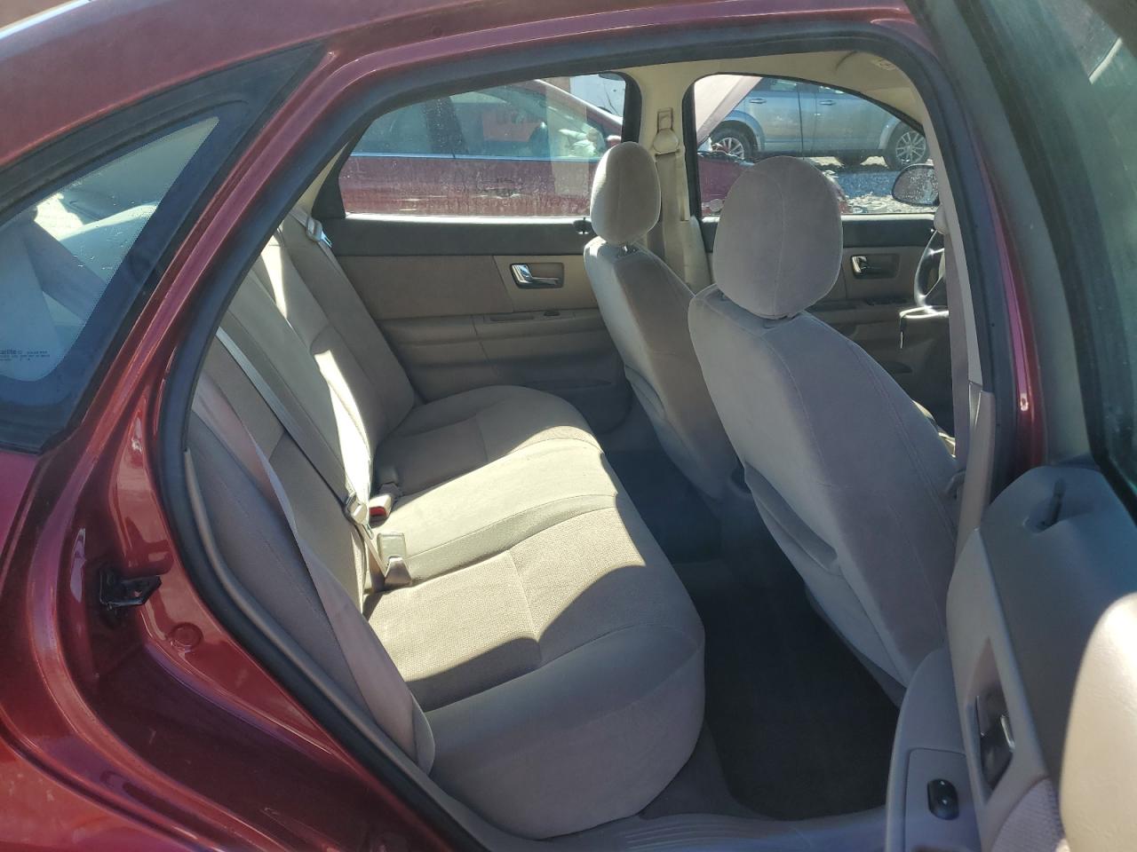 2002 Ford Taurus - Image 10