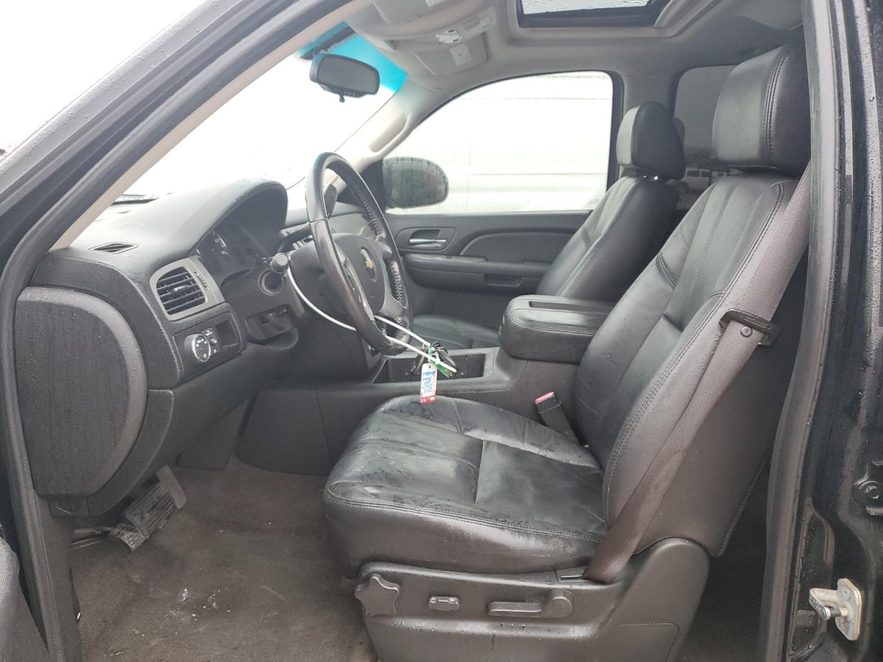 2009 Chevrolet Avalanche - Image 7