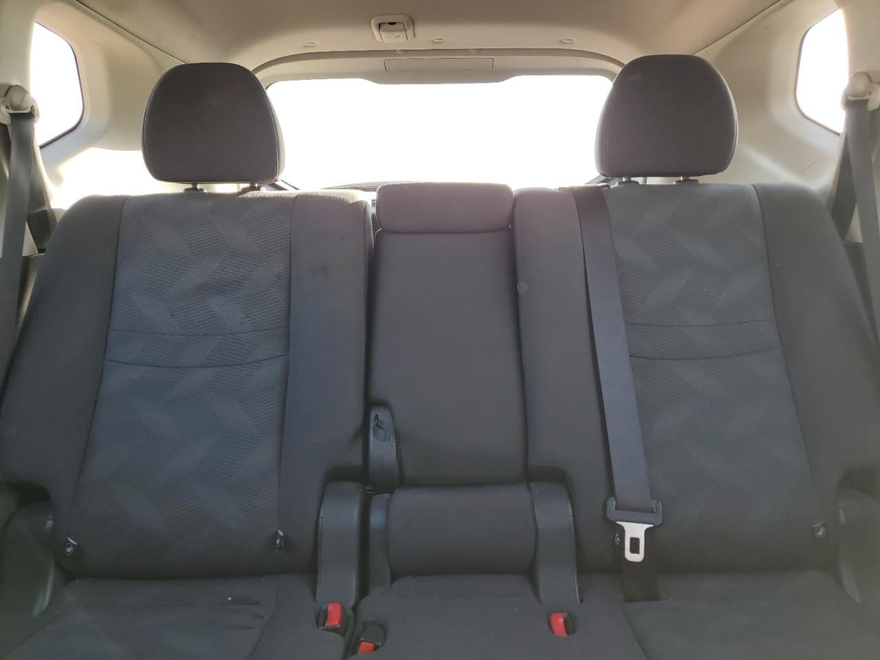 KNMAT2MV4GP672836 NISSAN ROGUE 2016