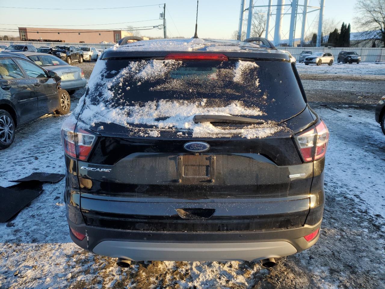 1FMCU9HD1JUB78521 FORD ESCAPE 2018