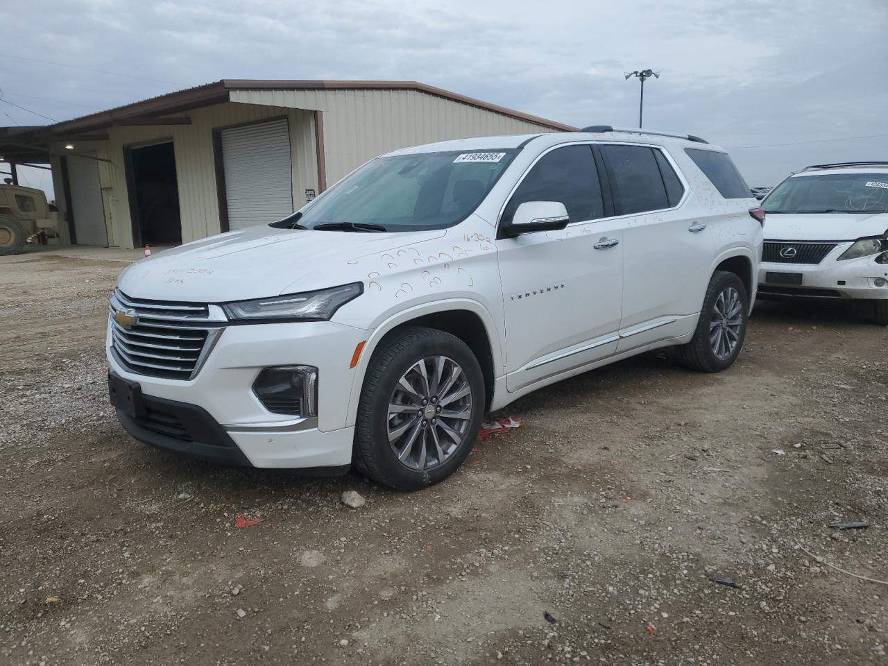 2022 Chevrolet Traverse - Image 1