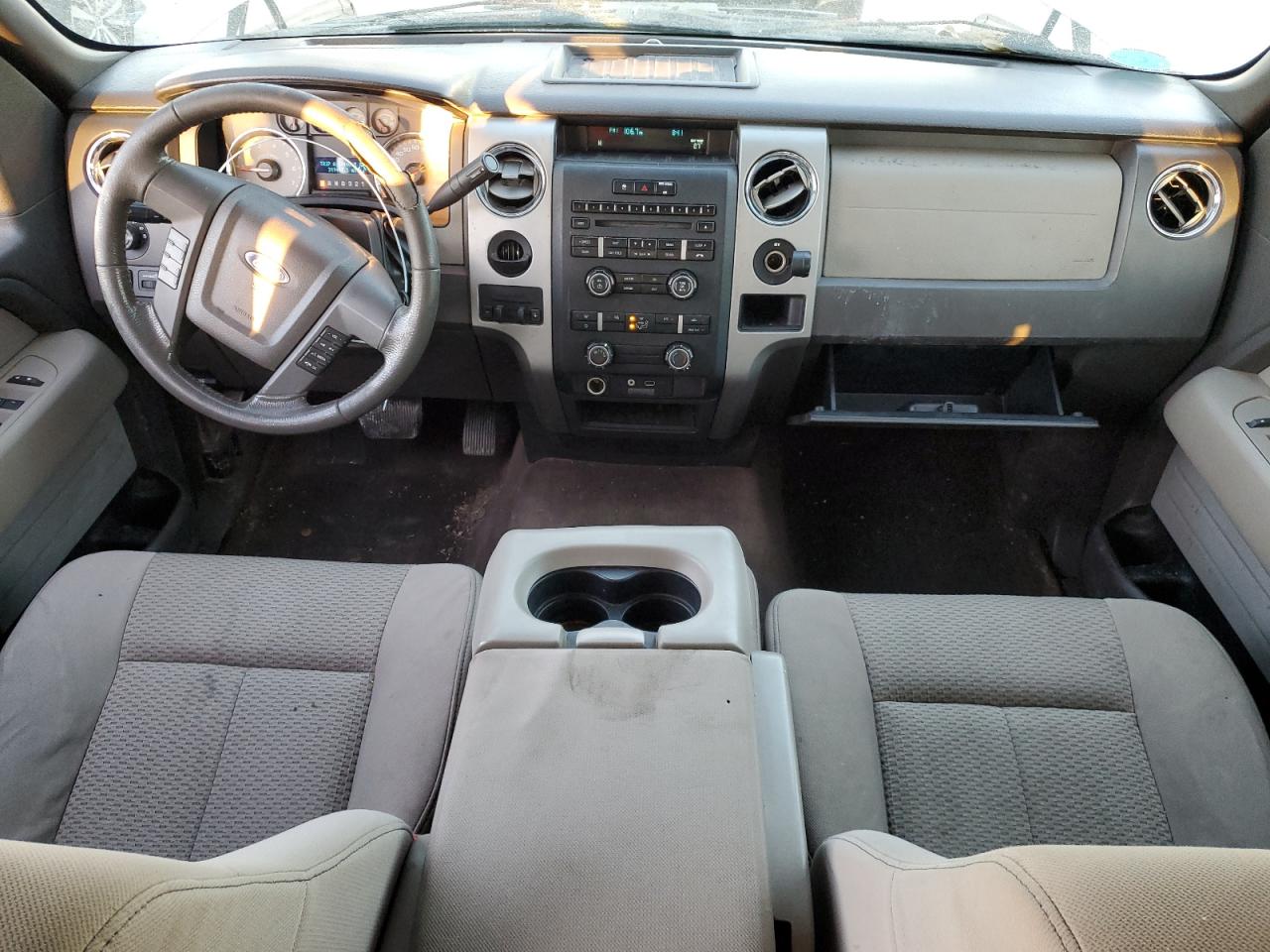 2010 Ford F-150 - Image 8