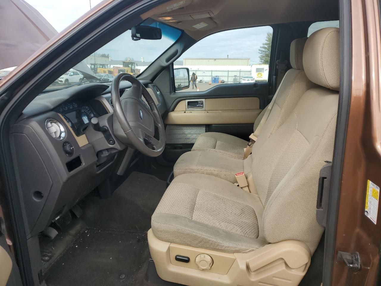 2011 Ford F-150 - Image 7