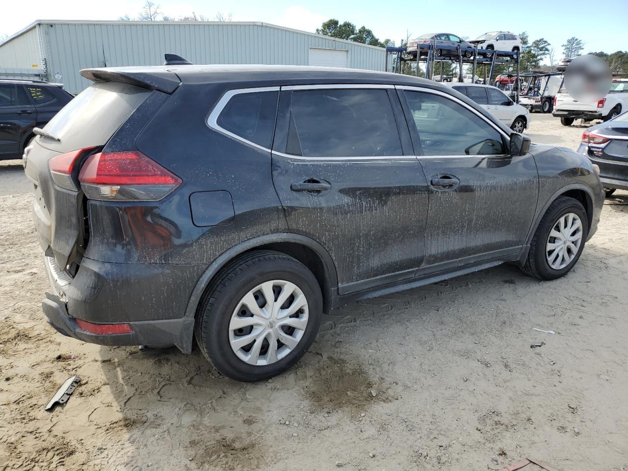 KNMAT2MT4HP500807 NISSAN ROGUE 2017