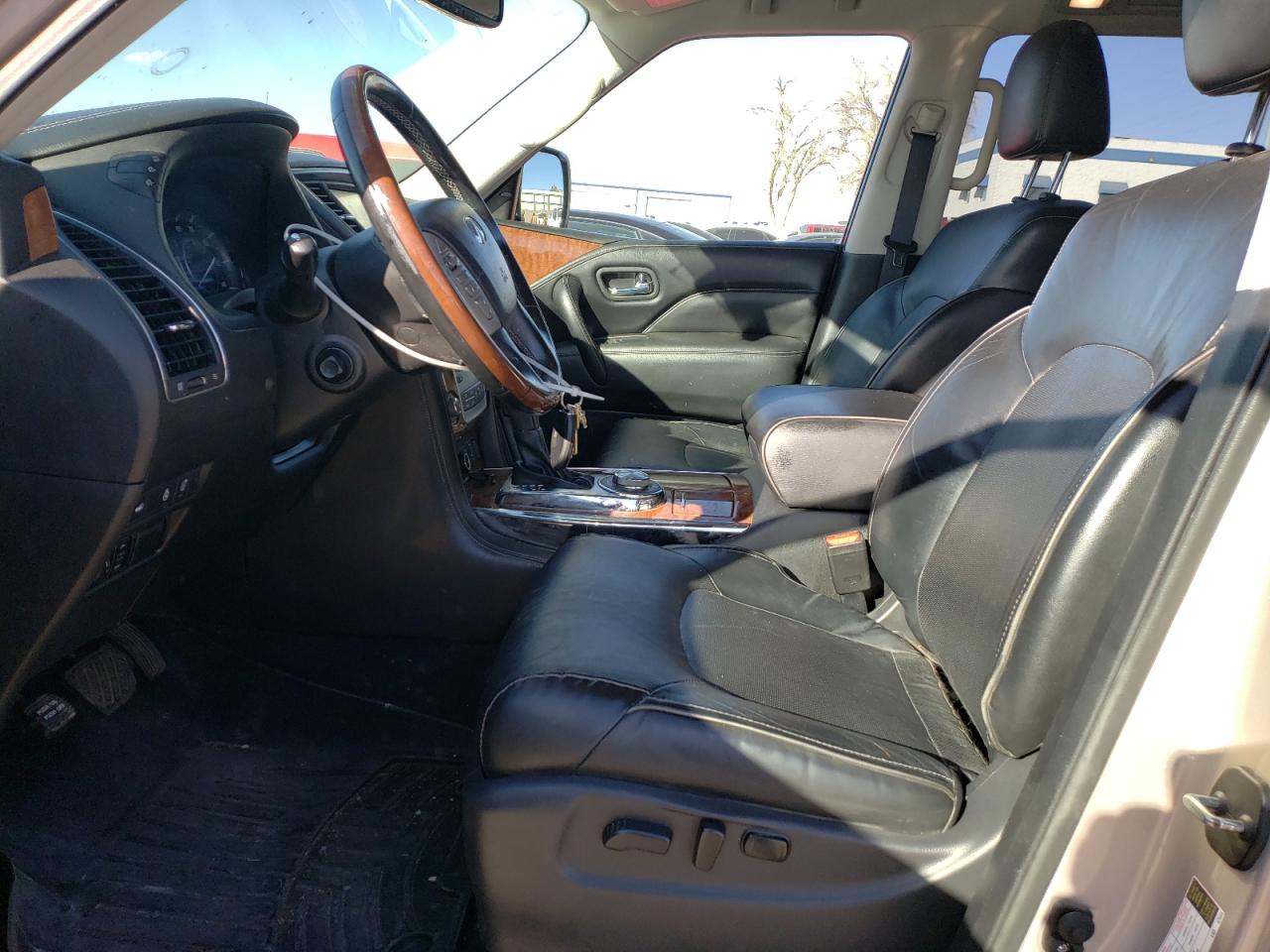 2019 Infiniti QX80 - Image 7