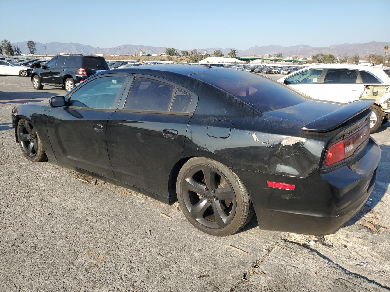 VIN 2C3CDXCT4EH374747 2014 DODGE CHARGER no.2