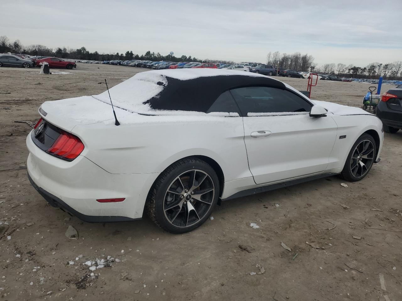 2022 Ford Mustang - Image 3