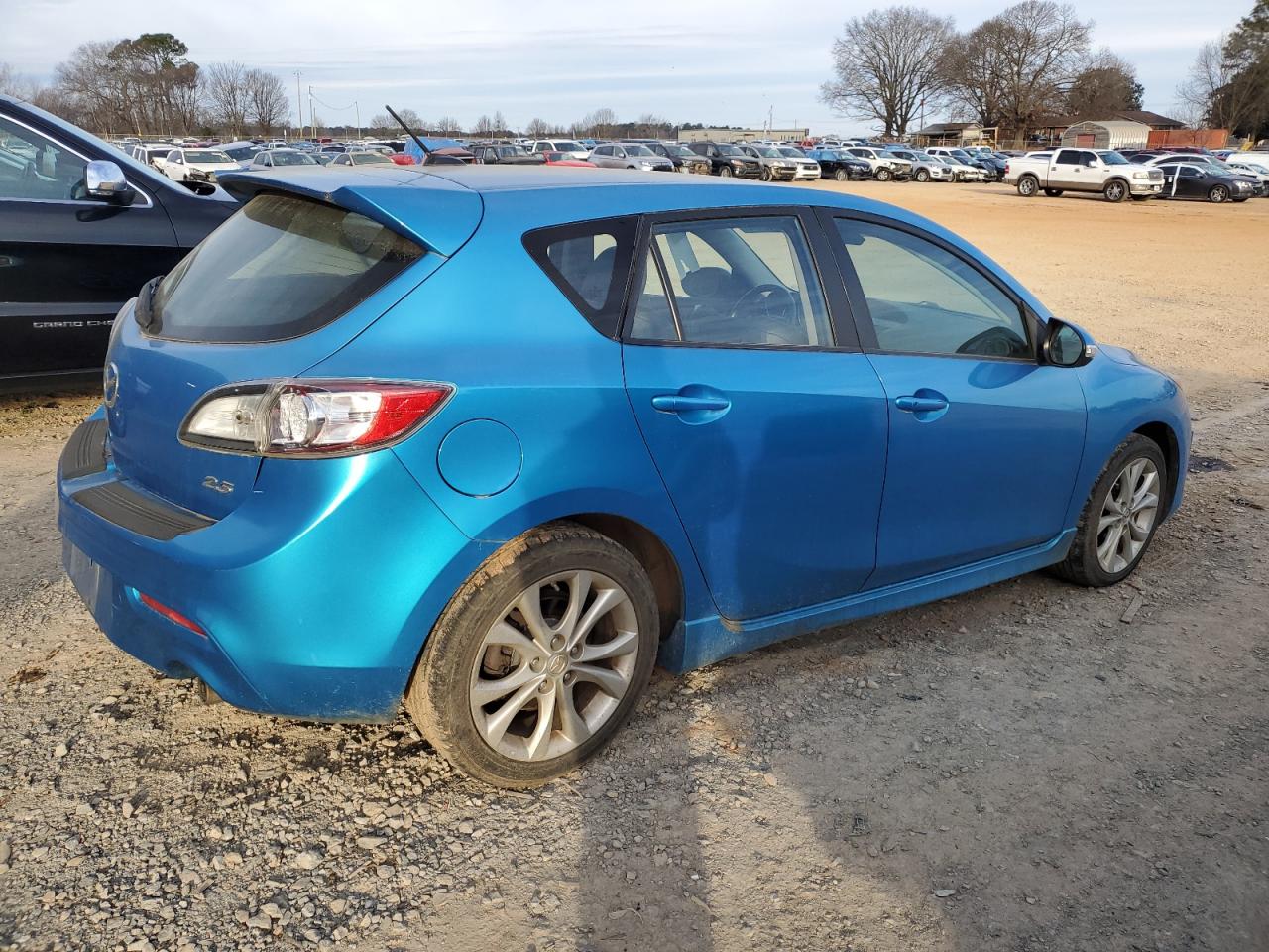 2010 Mazda 3 - Image 3