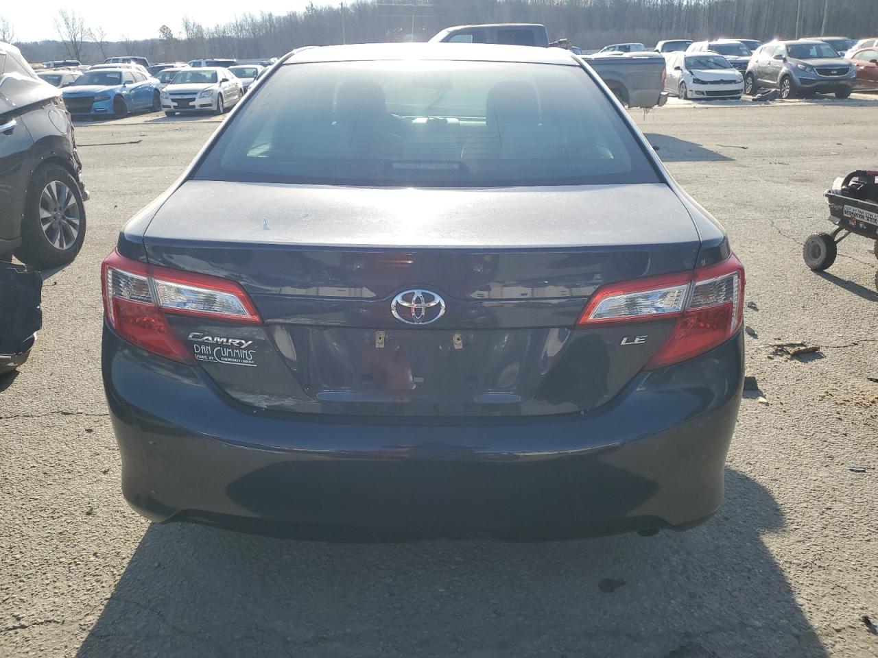 2014 Toyota Camry - Image 6