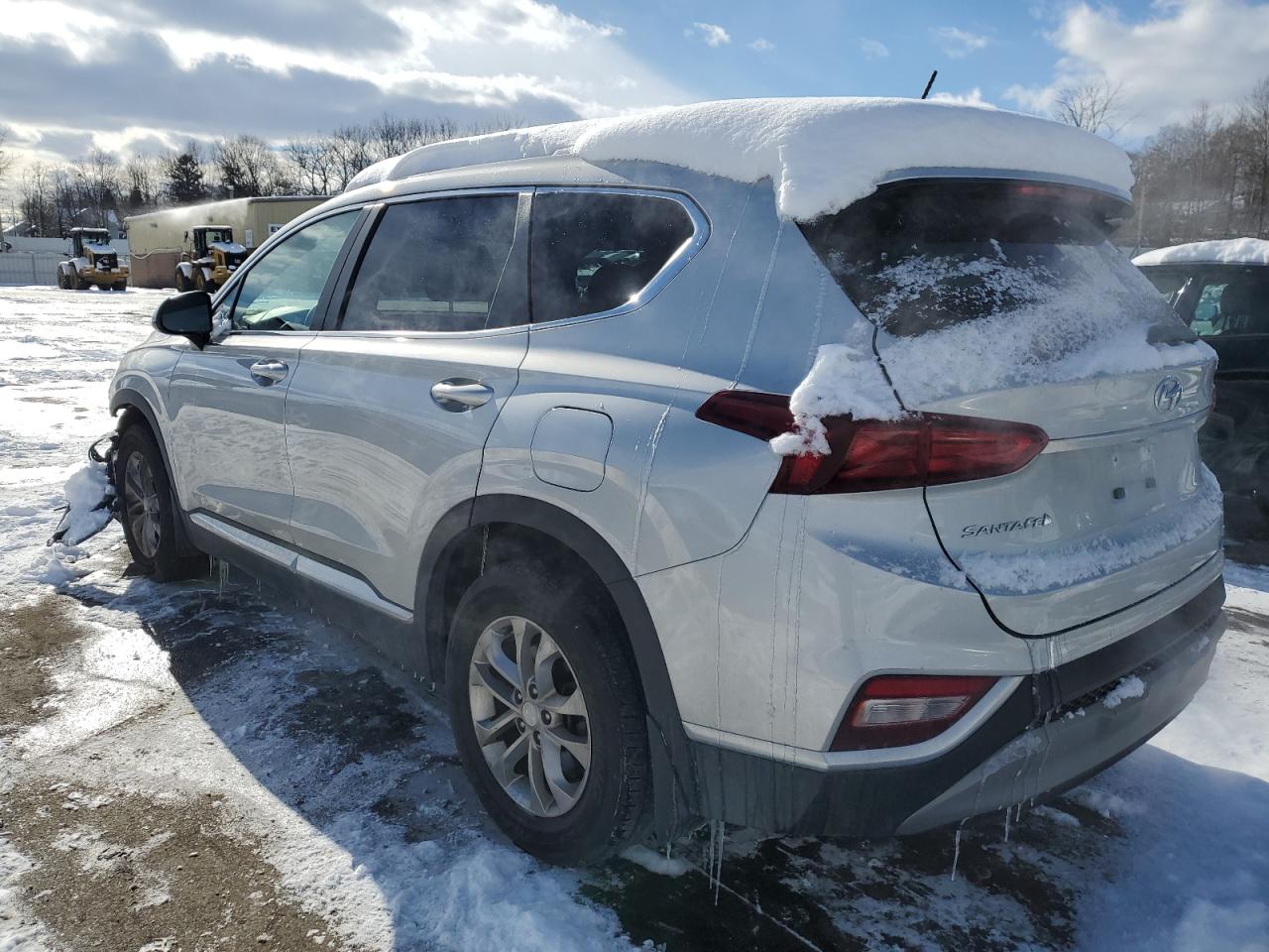 2019 Hyundai Santa Fe - Image 2