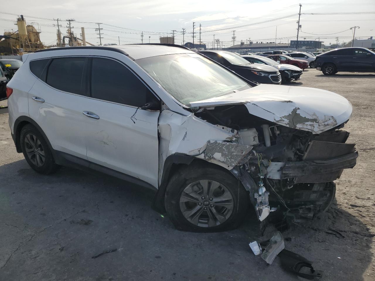 2016 Hyundai Santa Fe - Image 4