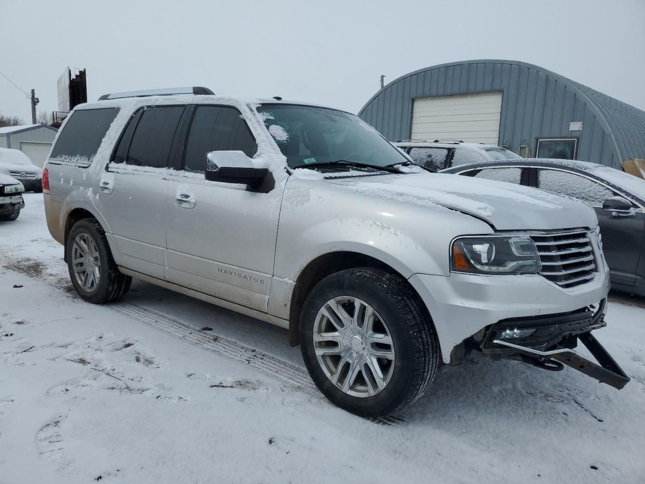 2016 Lincoln Navigator - Image 4
