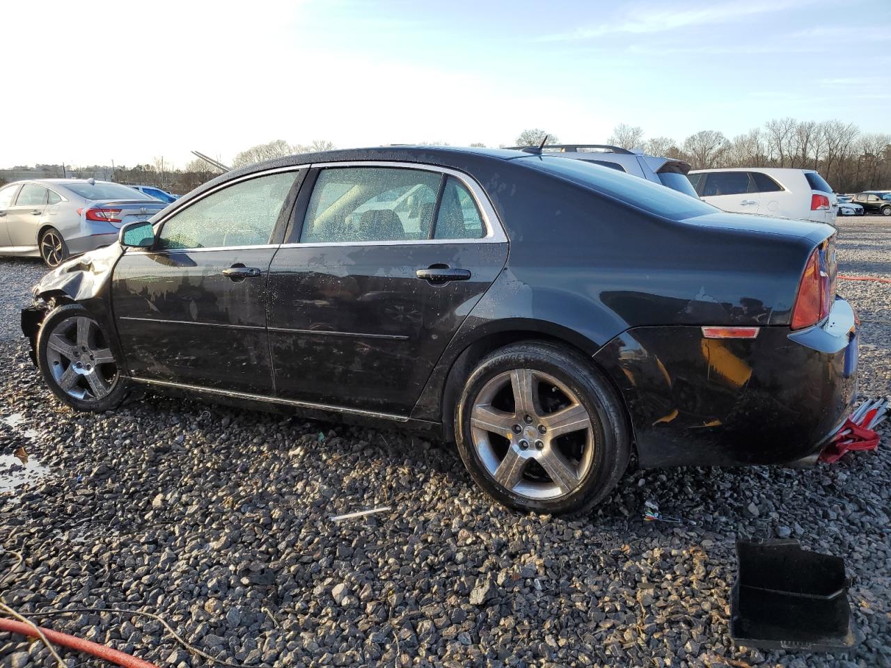 2009 Chevrolet Malibu - Image 2
