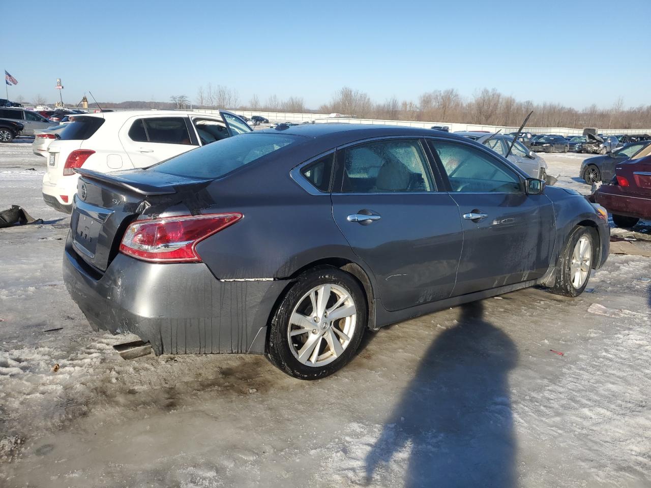 2015 Nissan Altima - Image 3