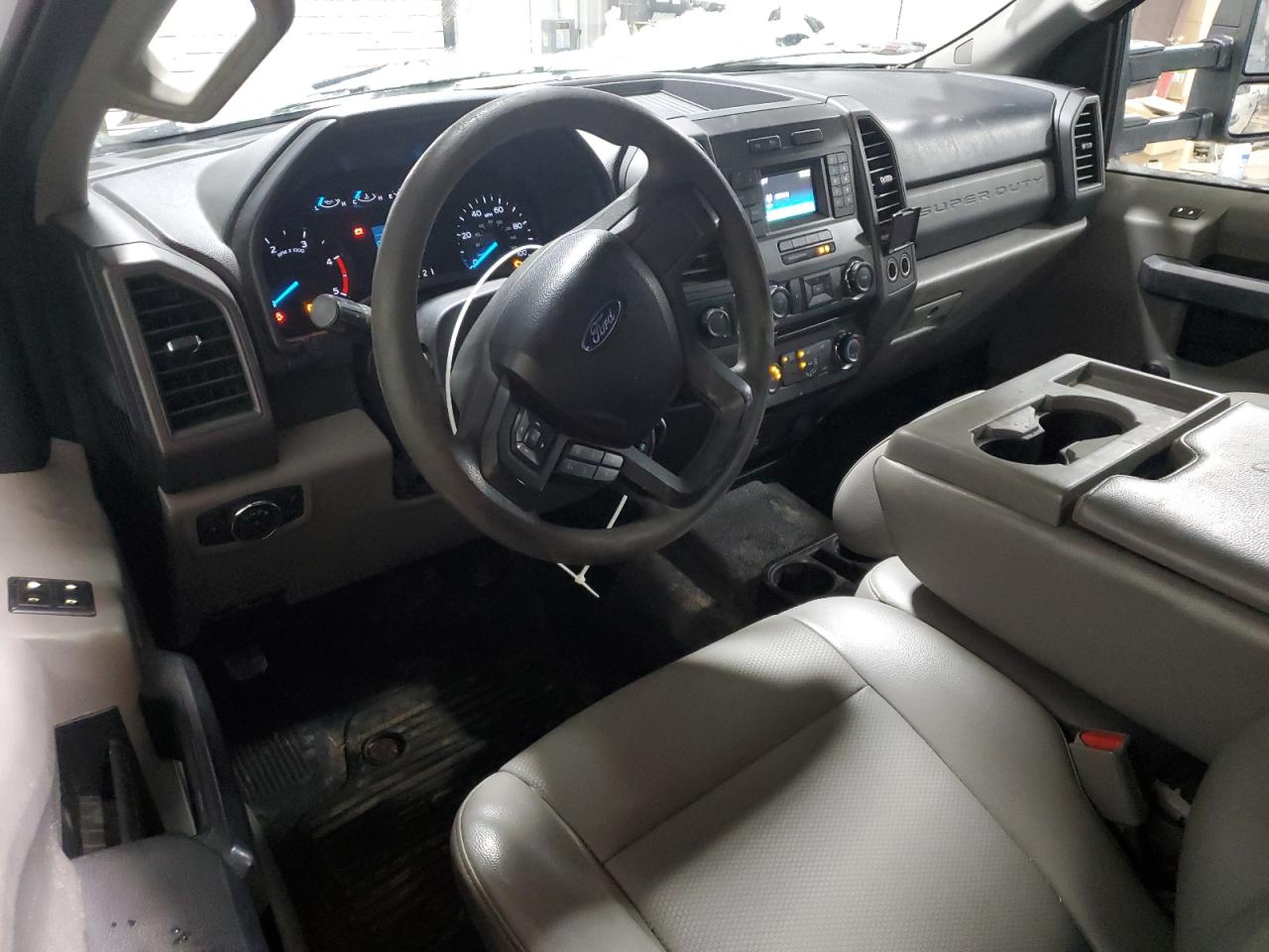 2017 Ford F250 - Image 8