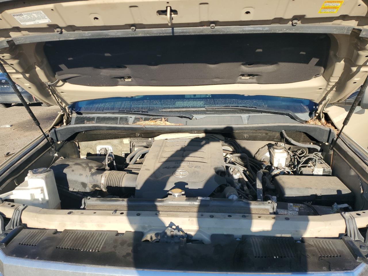 2017 Toyota Tundra - Image 11
