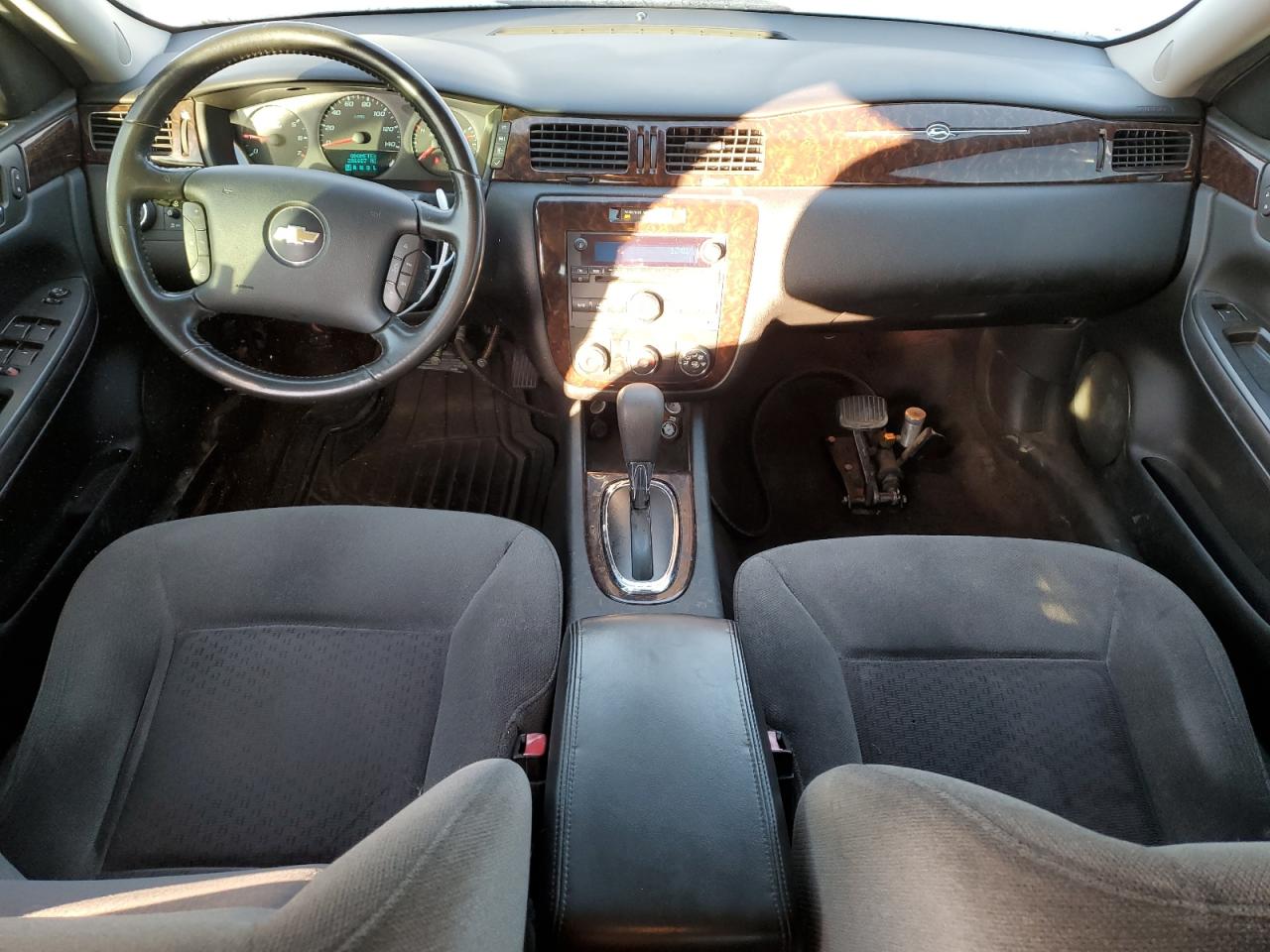 2014 Chevrolet Impala - Image 8