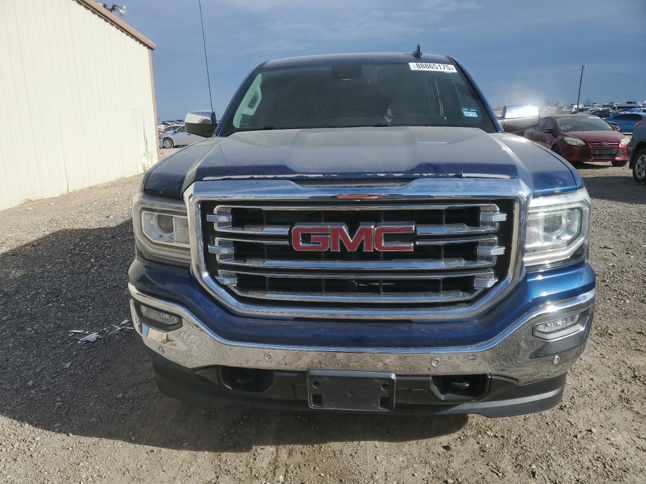 2017 GMC Sierra - Image 5