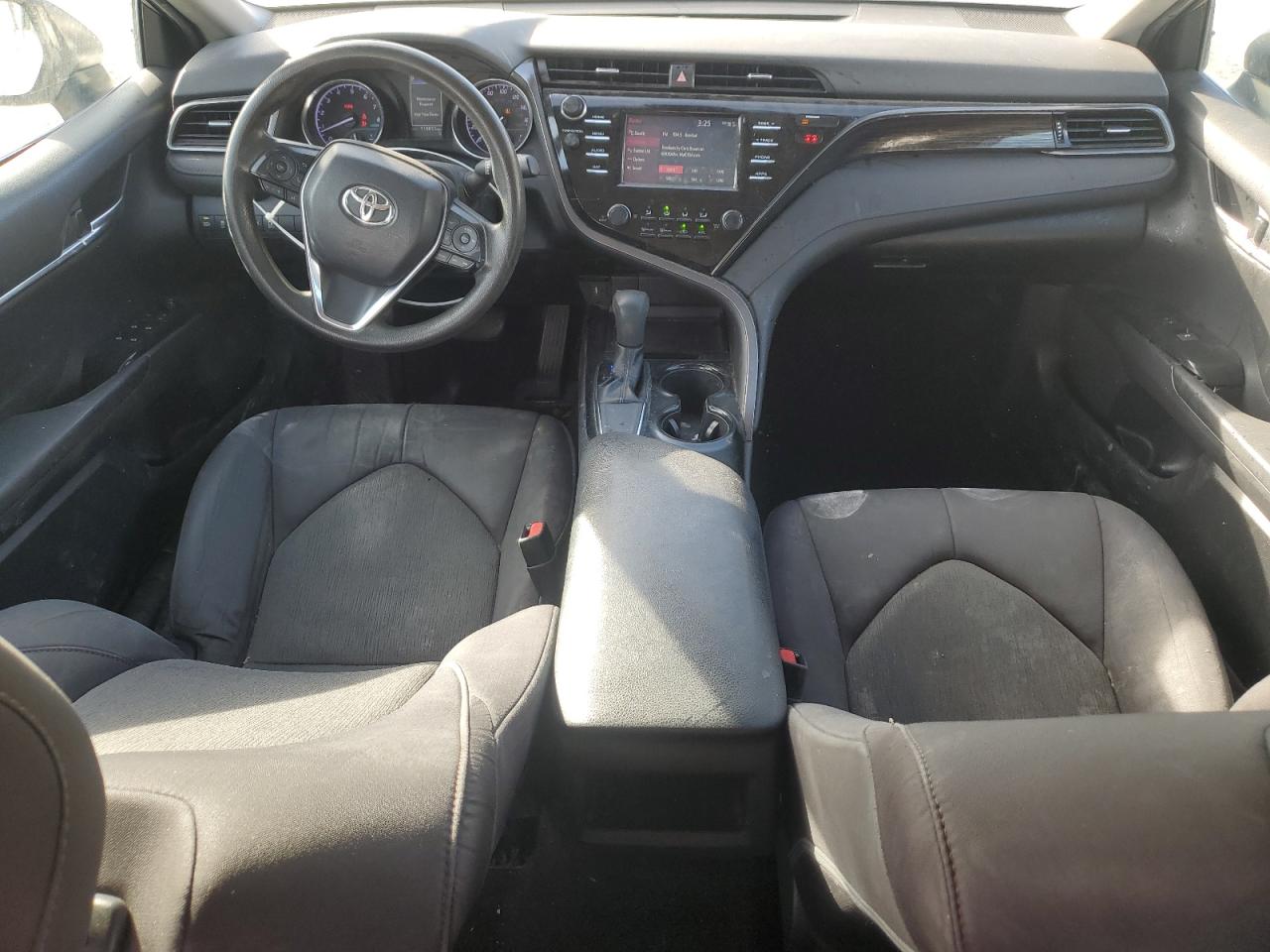 4T1B11HK6KU242199 TOYOTA CAMRY 2019
