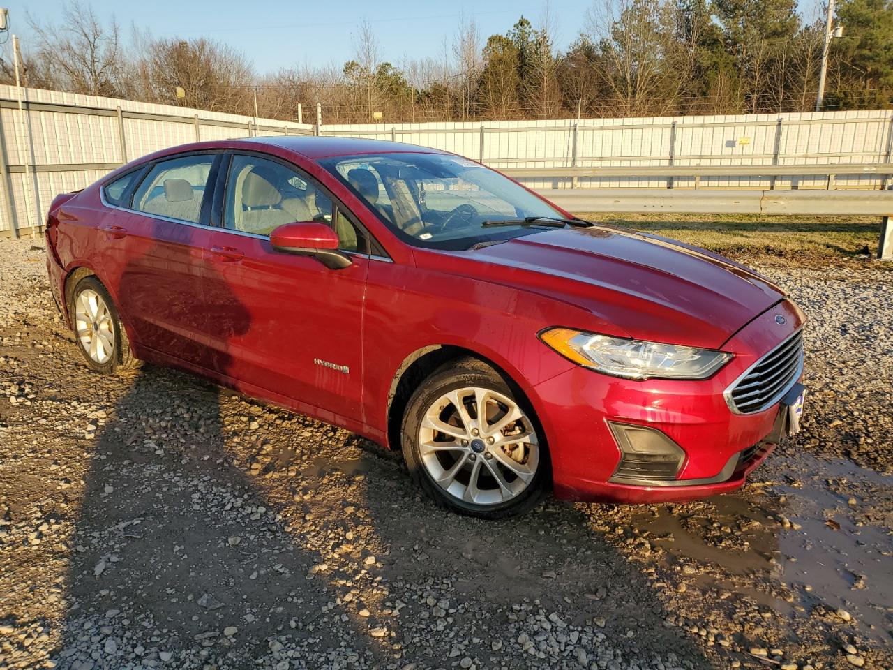 2019 Ford Fusion - Image 4