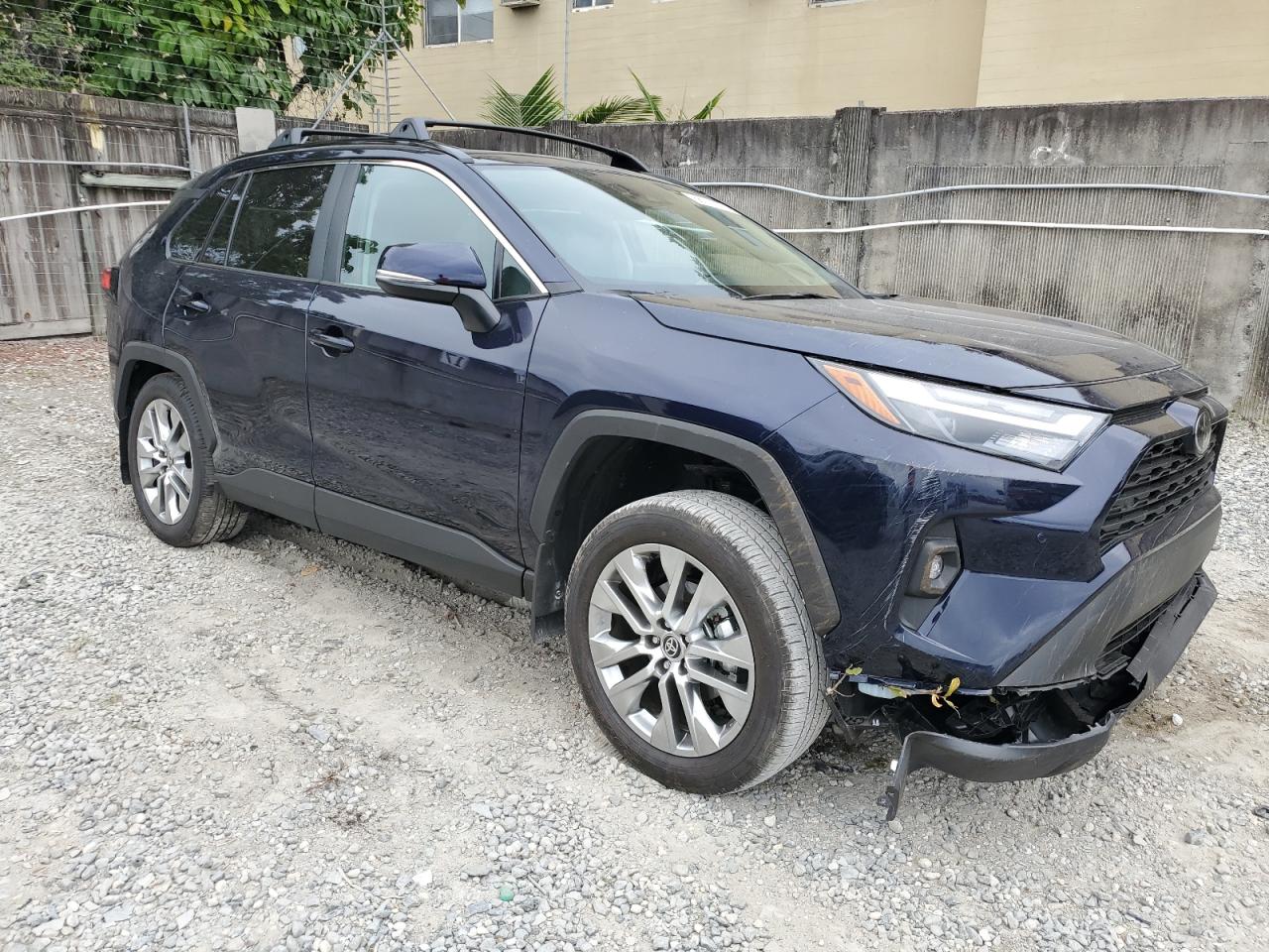 2T3C1RFV3SW367815 TOYOTA RAV4 2025