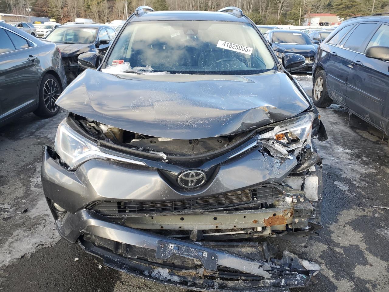 2018 Toyota RAV 4 - Image 5