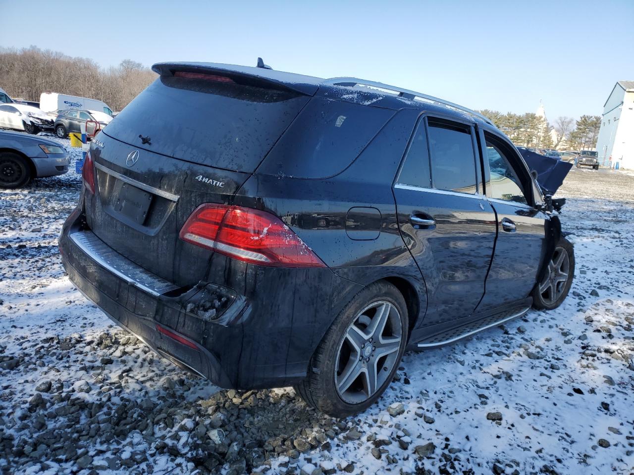 2016 Mercedes-Benz GLE - Image 3
