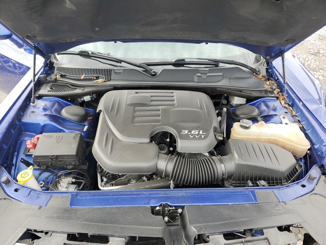 2021 Dodge Challenger - Image 13