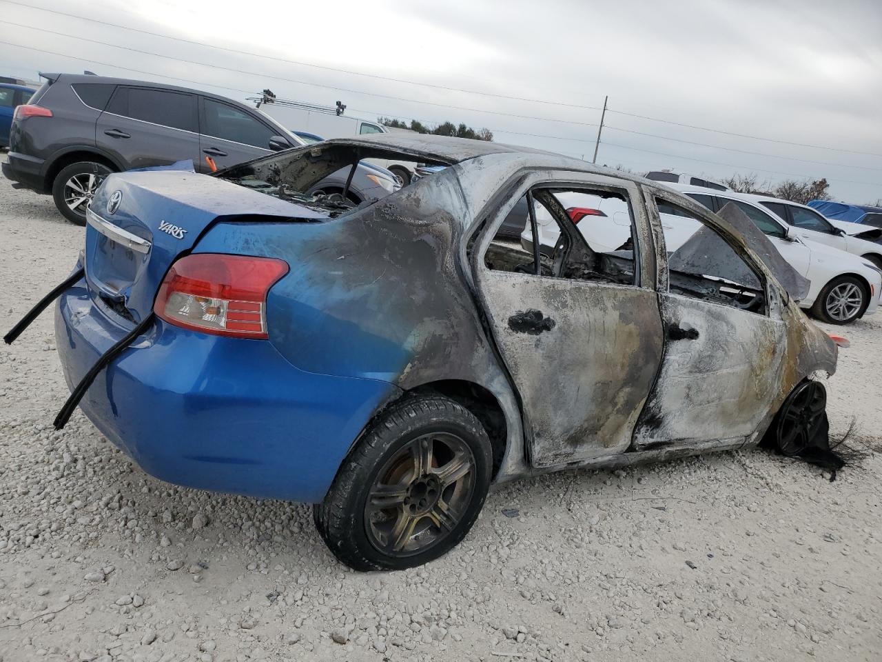 2009 Toyota Yaris - Image 3