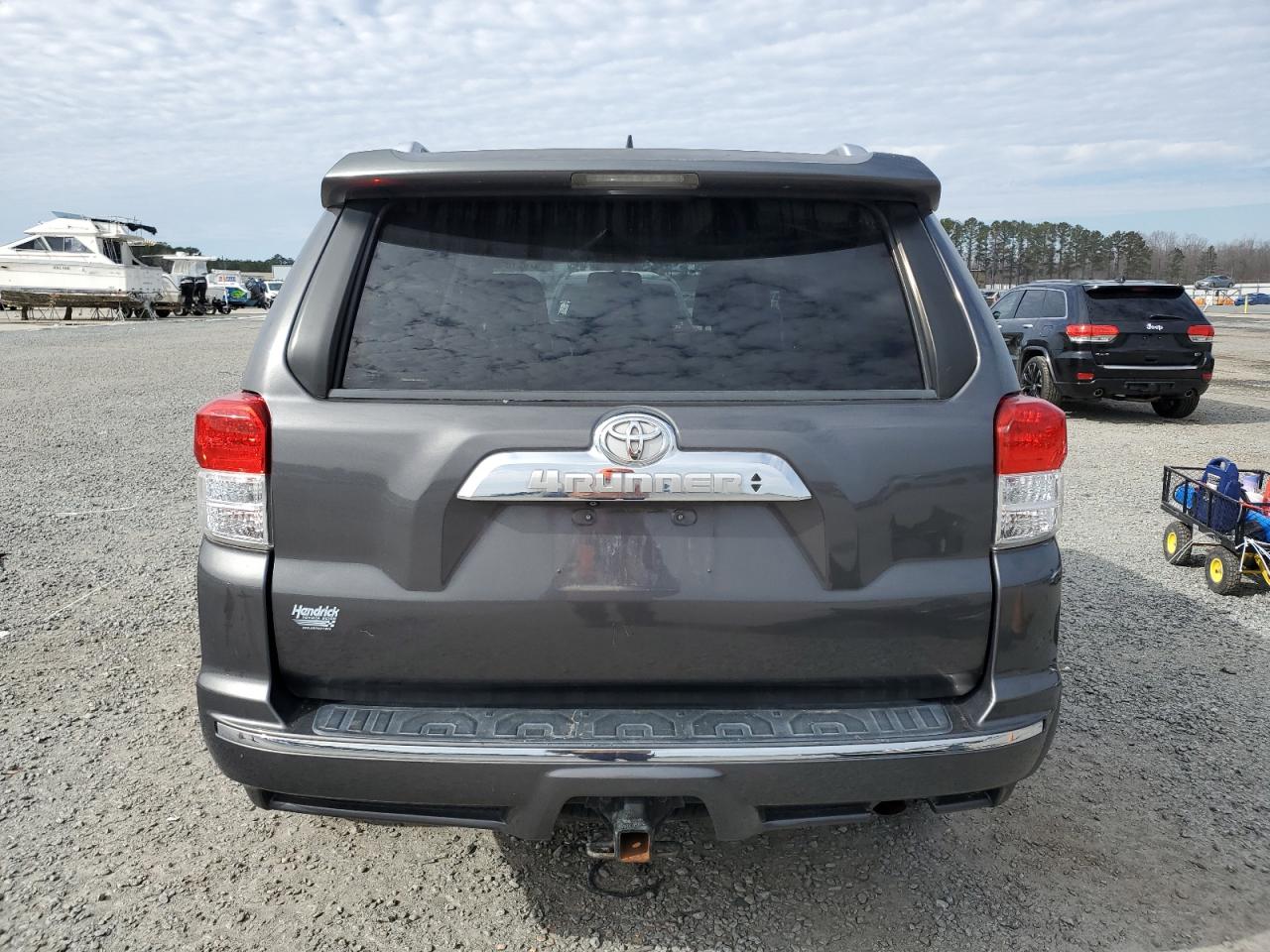 2010 Toyota 4Runner Sr5 VIN: JTEBU5JR0A5032373 Lot: 86162184