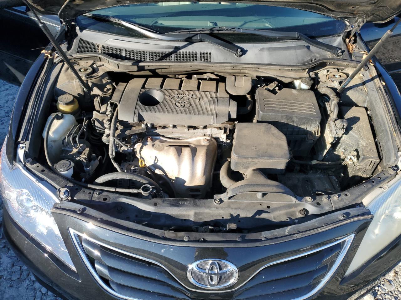 2011 Toyota Camry - Image 11