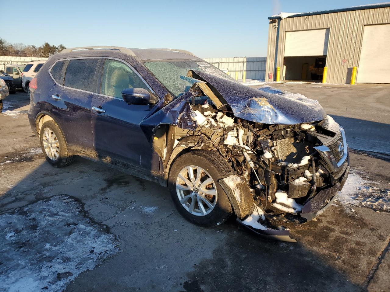 5N1AT2MV4HC771905 NISSAN ROGUE 2017