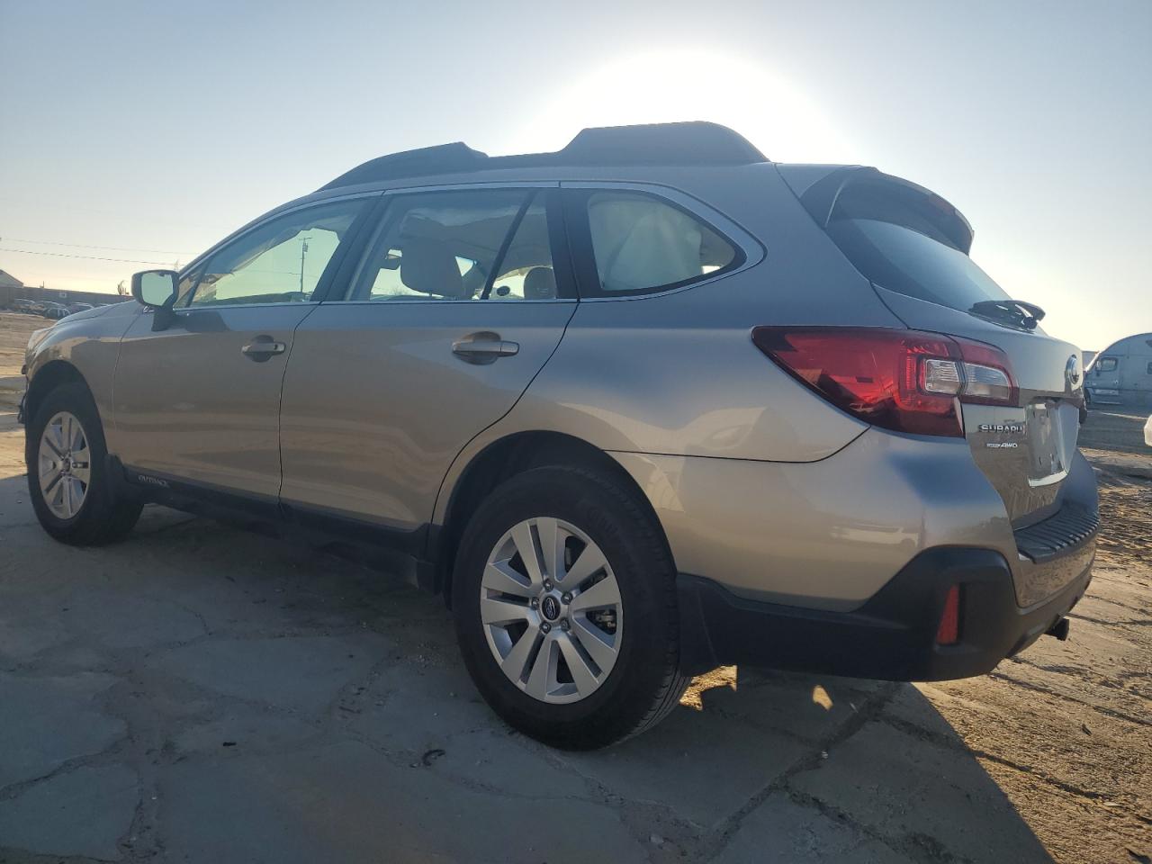 2019 Subaru Outback - Image 2