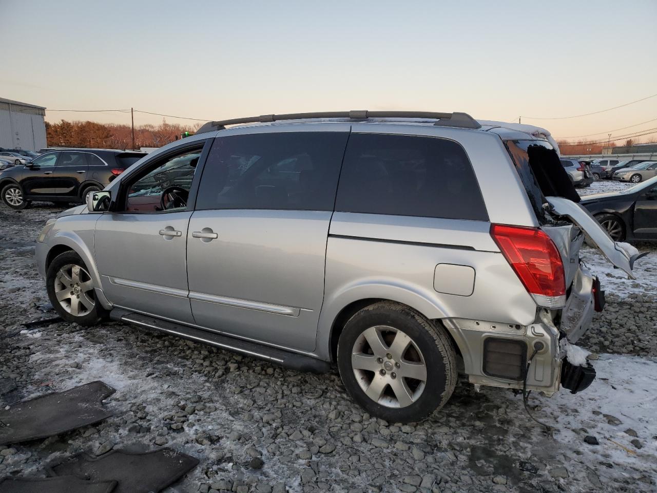 2004 Nissan Quest - Image 2