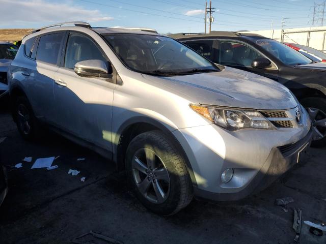 TOYOTA RAV4 2015 Srebrny
