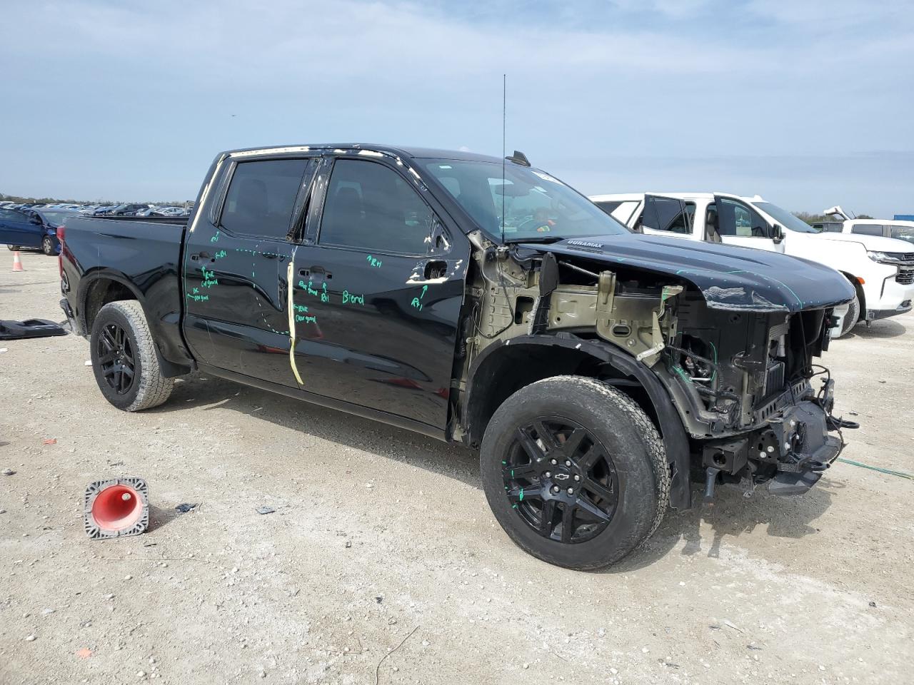 2023 Chevrolet Silverado - Image 4