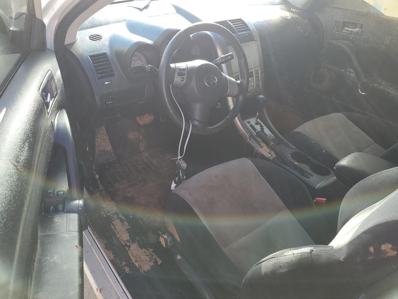 2007 Toyota tC - Image 8