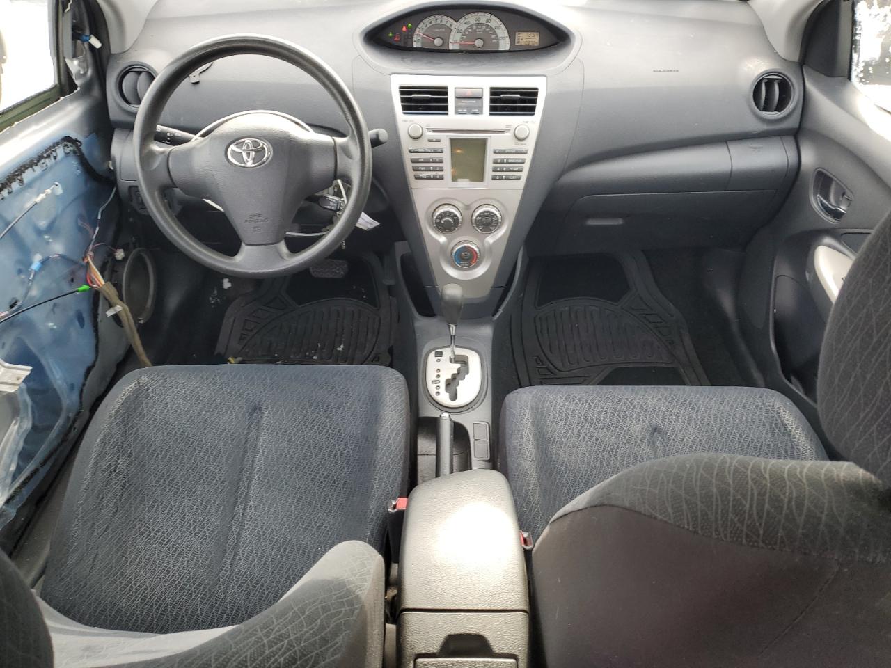 2007 Toyota Yaris - Image 8