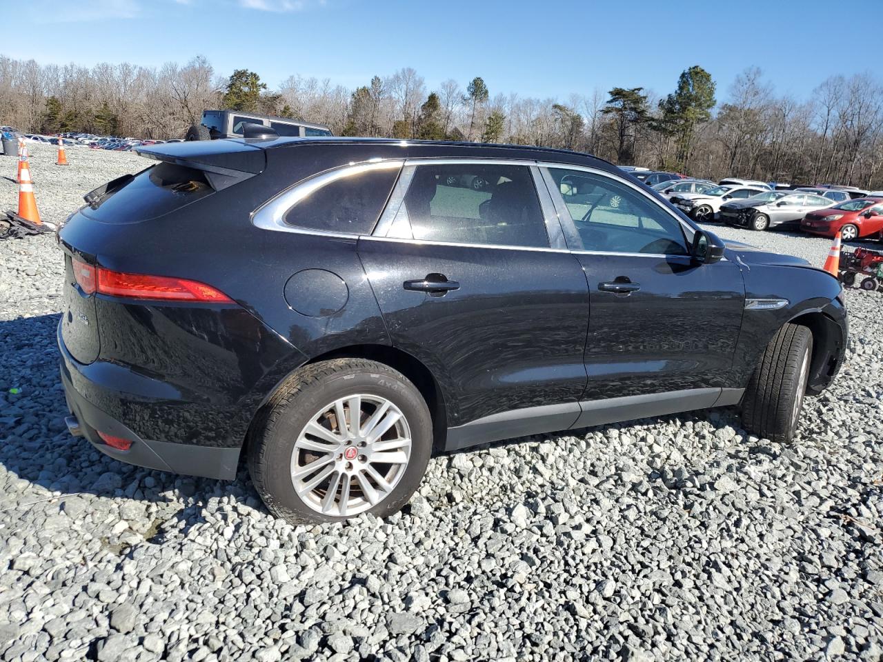 2017 Jaguar F-Pace - Image 3