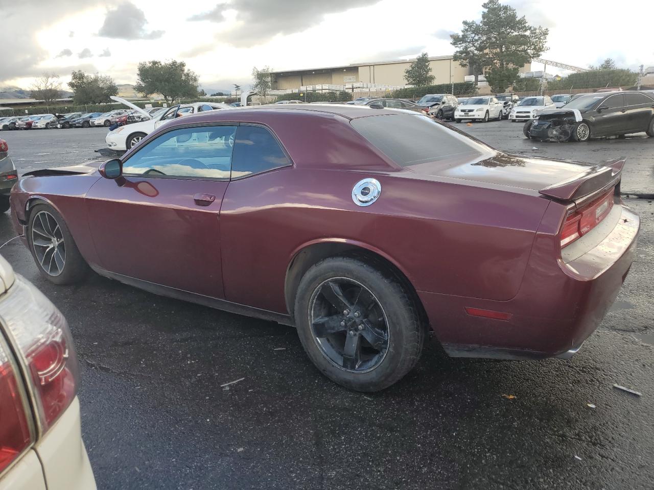 2014 Dodge Challenger - Image 2
