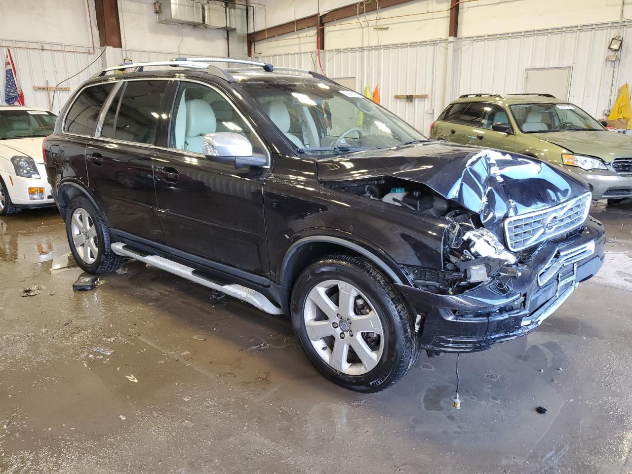 2011 Volvo XC90 - Image 4