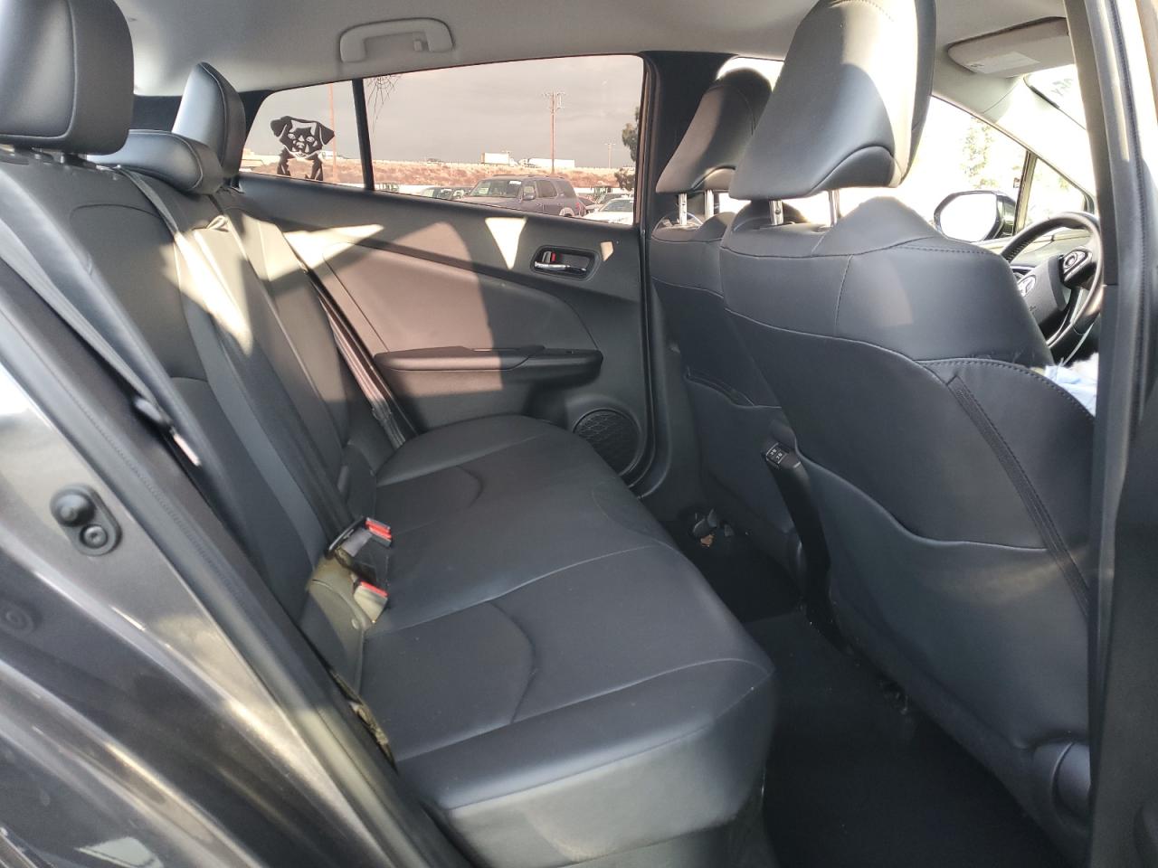 2020 Toyota Prius - Image 10