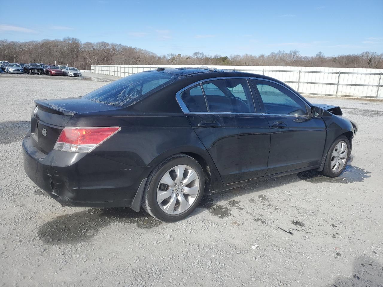 2009 Honda Accord - Image 3