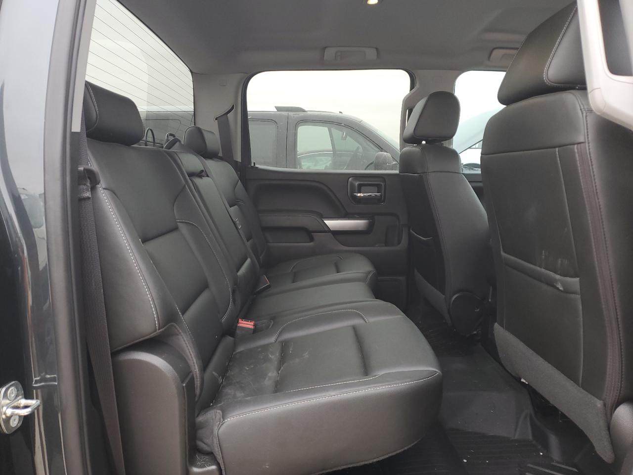 2018 Chevrolet Silverado - Image 10