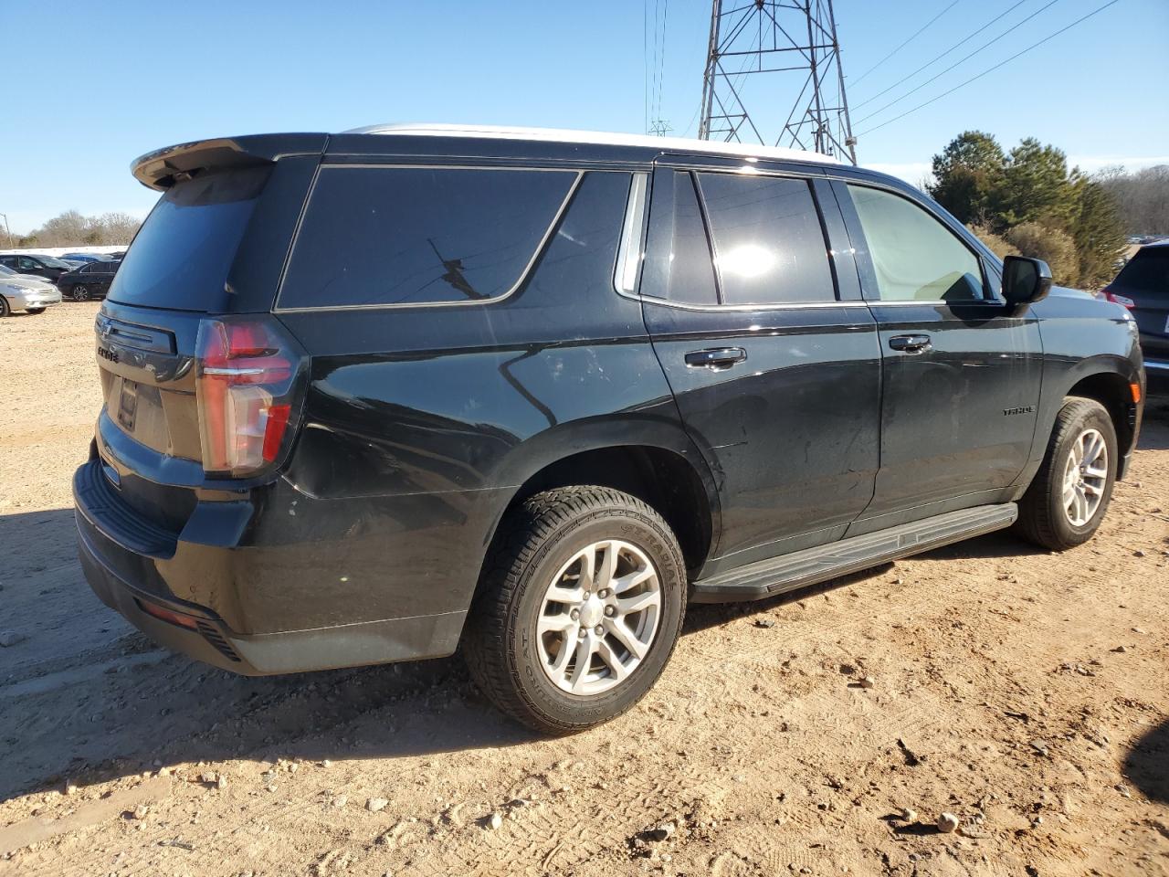 2022 Chevrolet Tahoe - Image 3