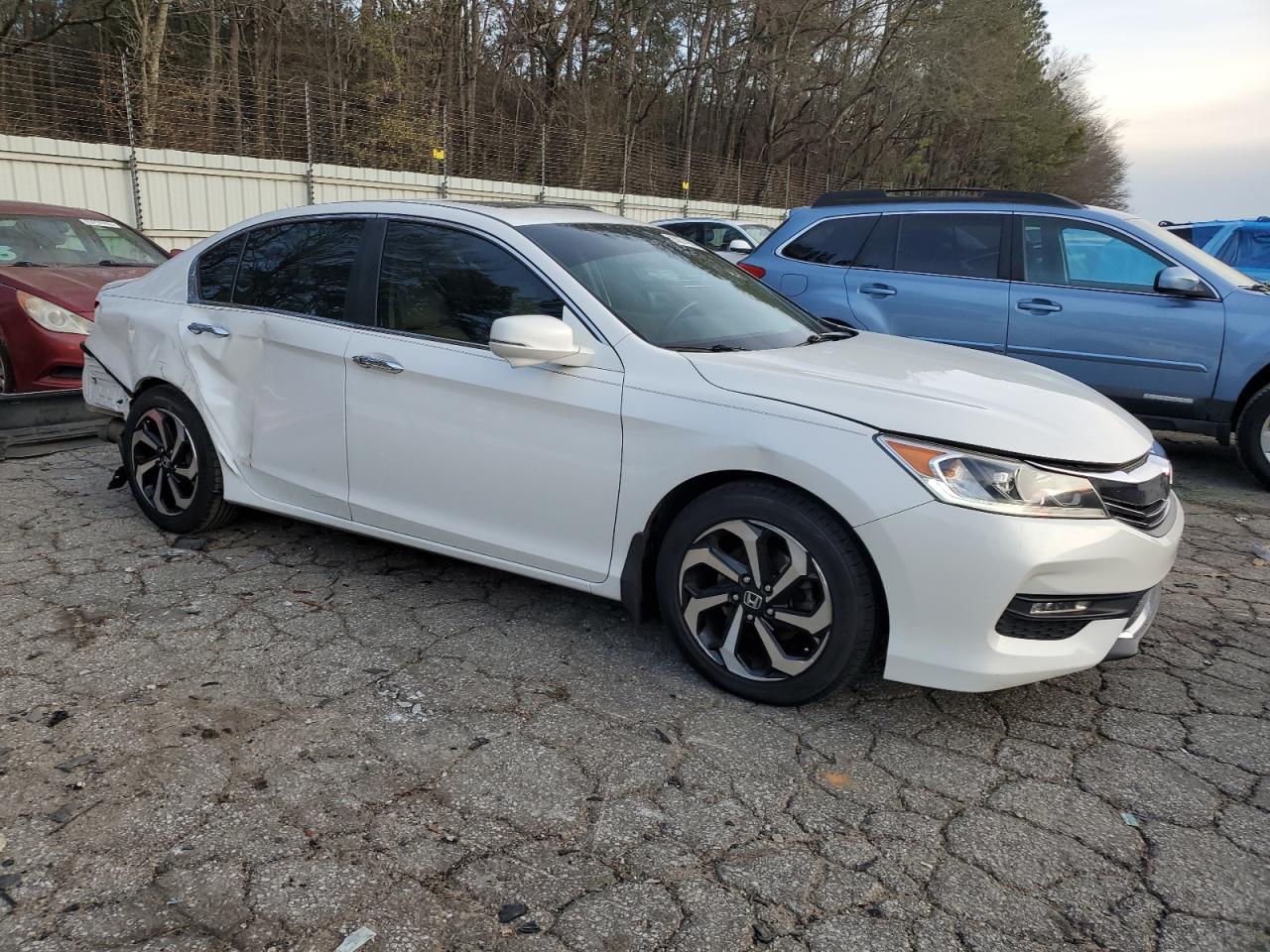 2016 Honda Accord - Image 4