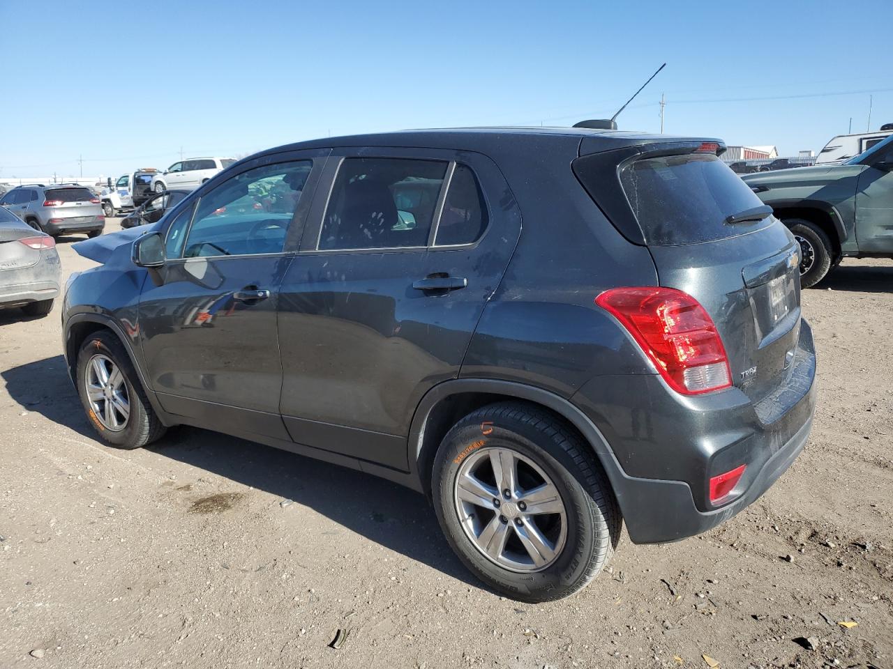 3GNCJKSB6KL330937 CHEVROLET TRAX 2019