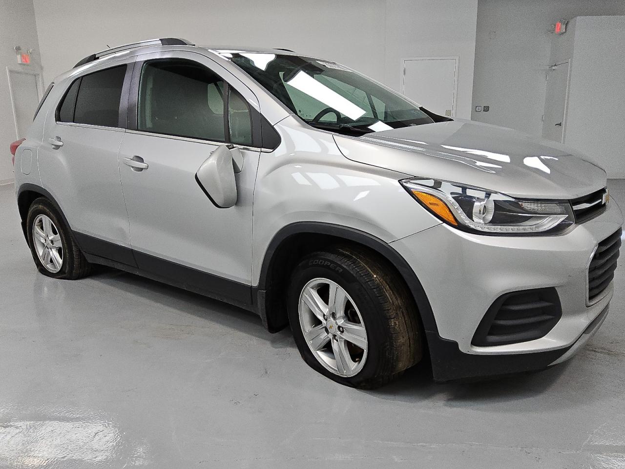 2020 Chevrolet Trax - Image 4