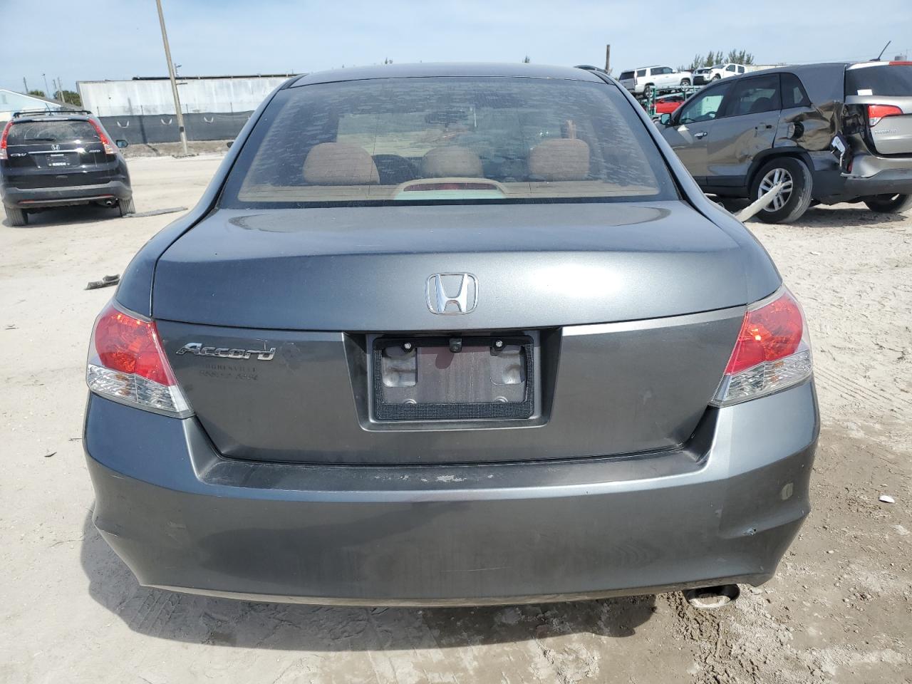 2010 Honda Accord - Image 6